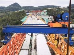 貴州、云南多套架橋機配裝湖北三思科技安全監(jiān)控系統(tǒng)